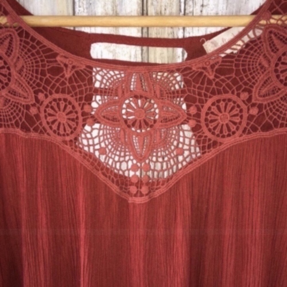 Altar’d State Burnt Orange Blouse - Picture 2 of 6
